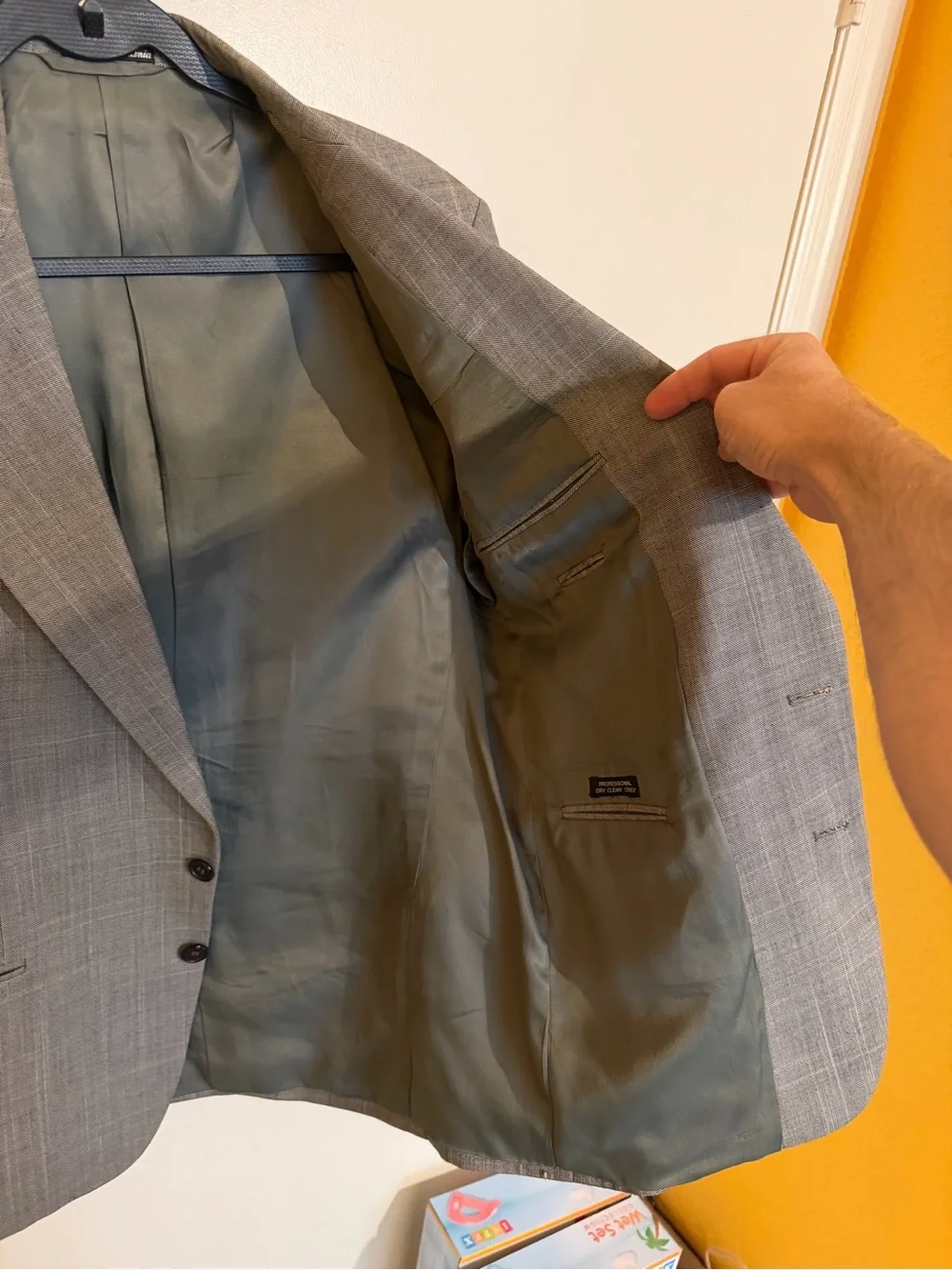 Men's Gray Tailored Sport Coat - Versatile Two-Button Blazer